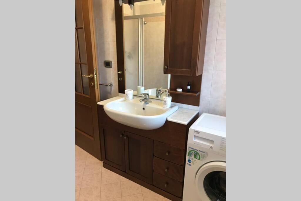 Luca'S Home Pinerolo Ngoại thất bức ảnh